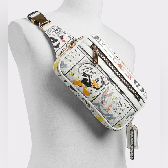 🐰LOONEY TUNES FANNY PACK - NWT - Picture 1 of 7